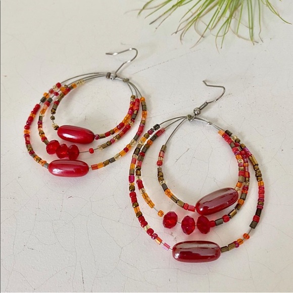 Pretty Red & Orange Handmade Beaded Earrings - Picture 1 of 5